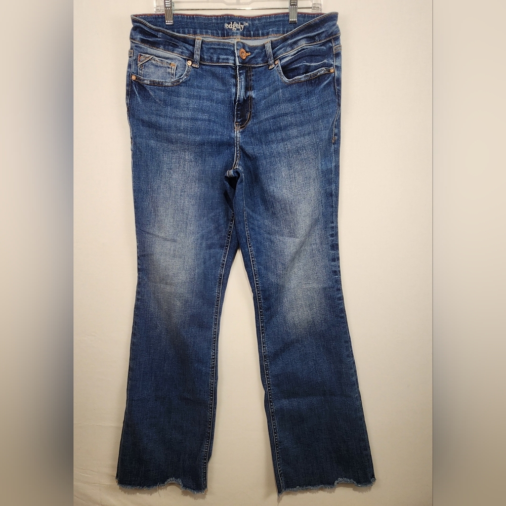 Edgely Women's Blue Flare Jeans Size 16R